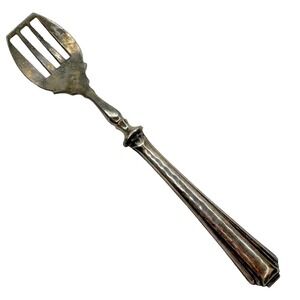 835S Silver Fish Fork D'oeuvres Serving Antique Wiener Werkstätte 33.5 Grams